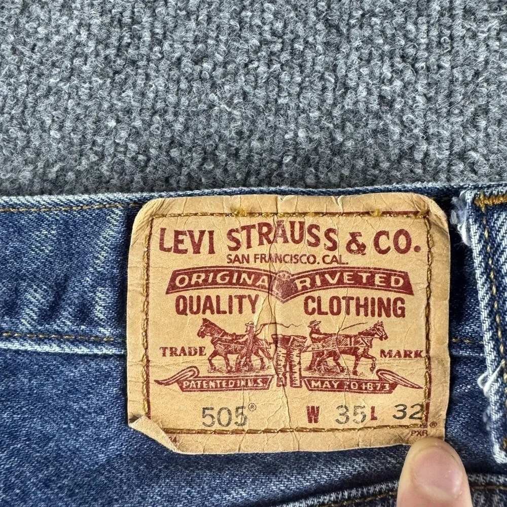 Levis levis 505